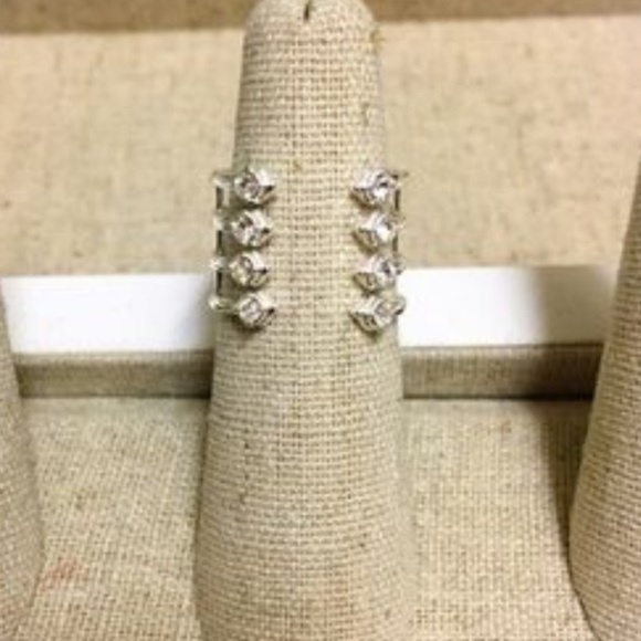 :: Stella & Dot SILVER Gemini Ring - Picture 6 of 6